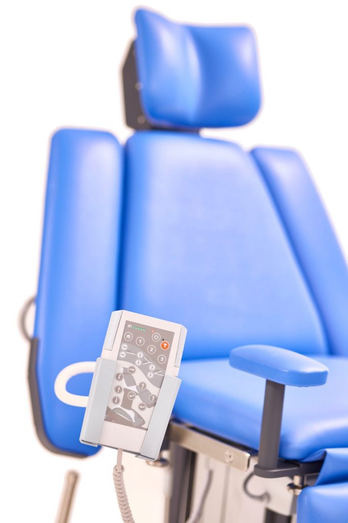 Ezer Motorized Examination Chair EOT-5200 – image 4