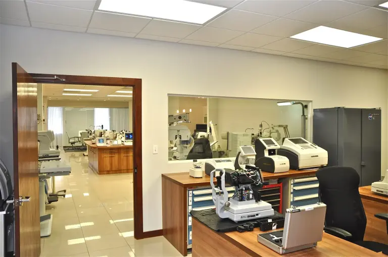 Service lab with a view into the showroom