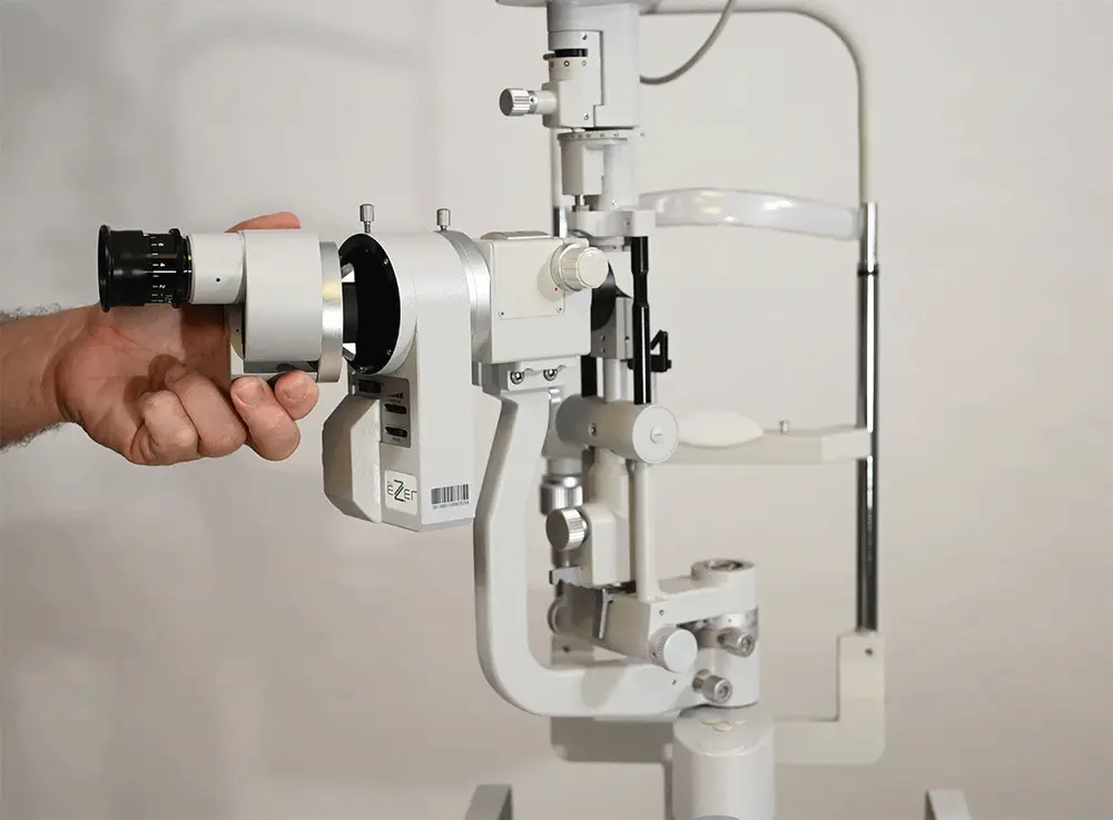 Ezer ESL-Emerald-18 Slit Lamp